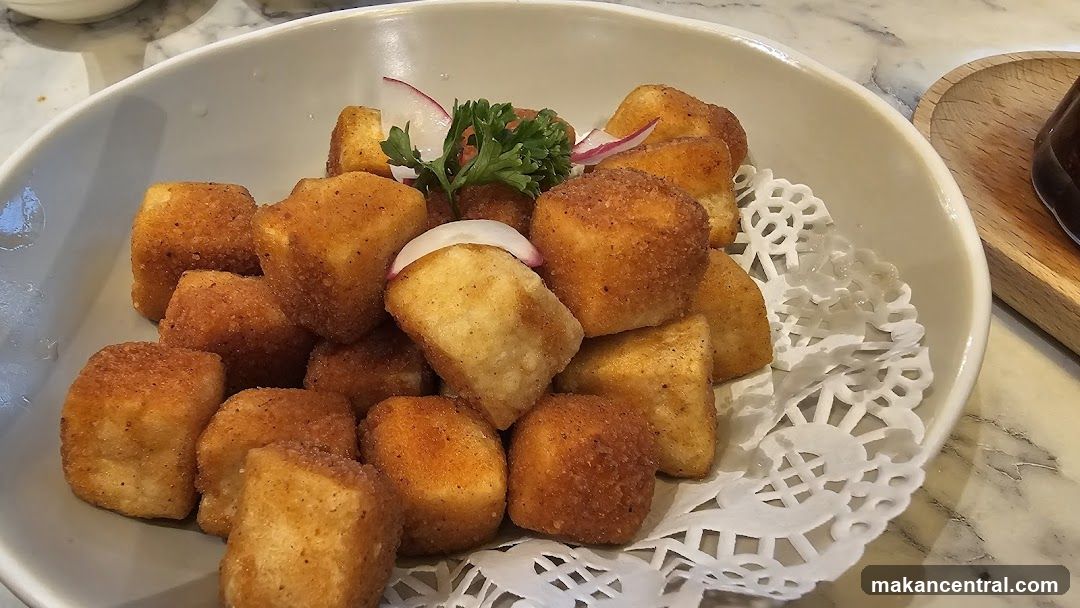 Fried Cheese Bites