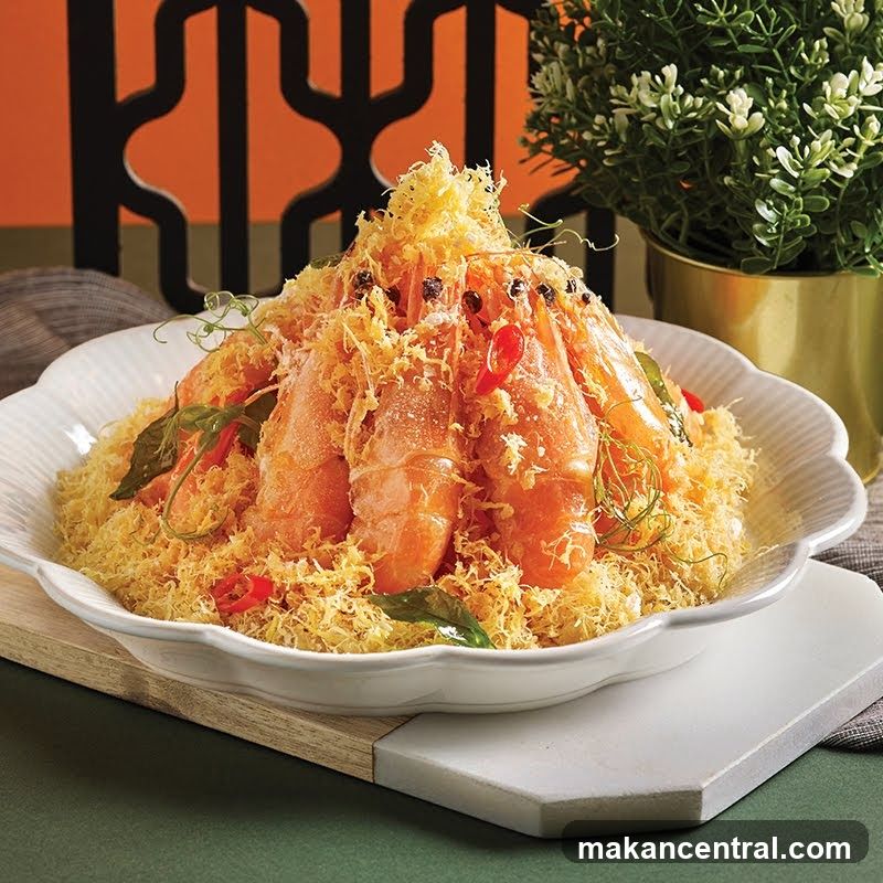 Crispy Prawns with Shredded Egg Floss
