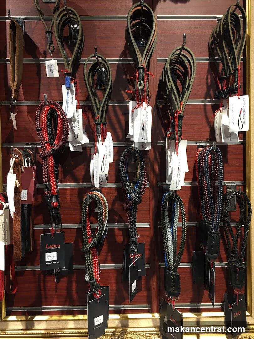 Camera Straps Display