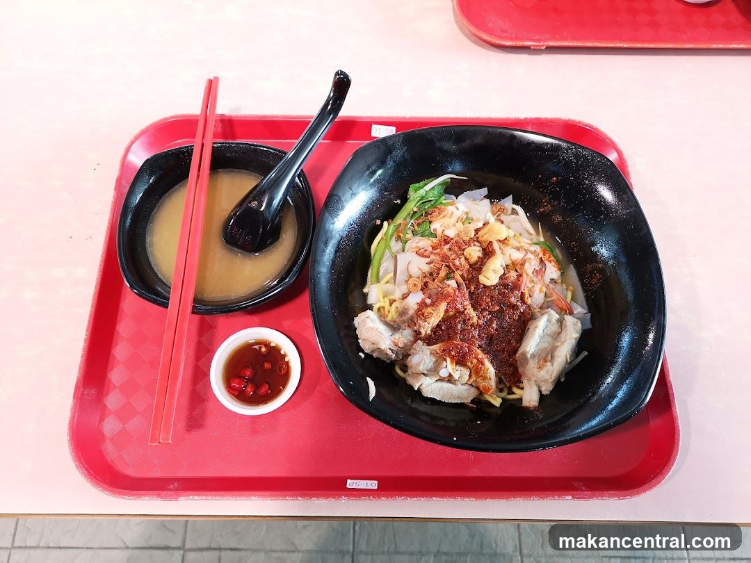 Noodles with Meat and Soup
