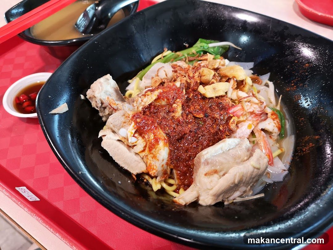Noodles with Meat and Shrimp