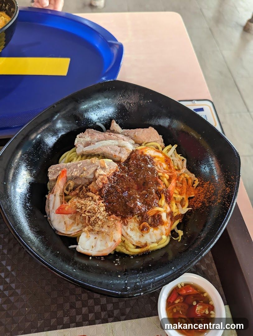 Noodles with Shrimp and Meat