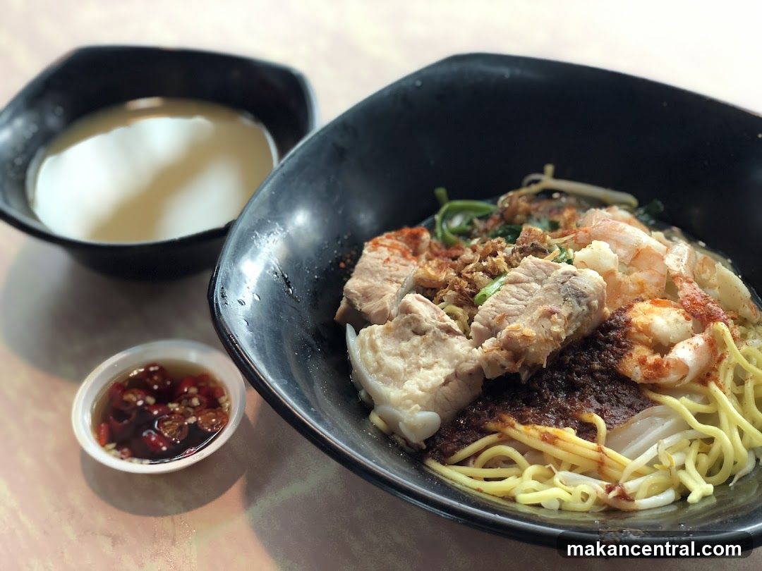 Noodles with Pork and Shrimp