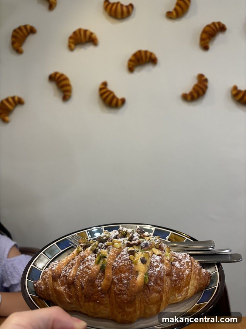Croissant with Pistachios