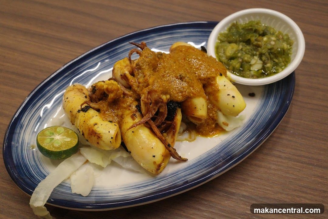 Grilled Squid with Sauce