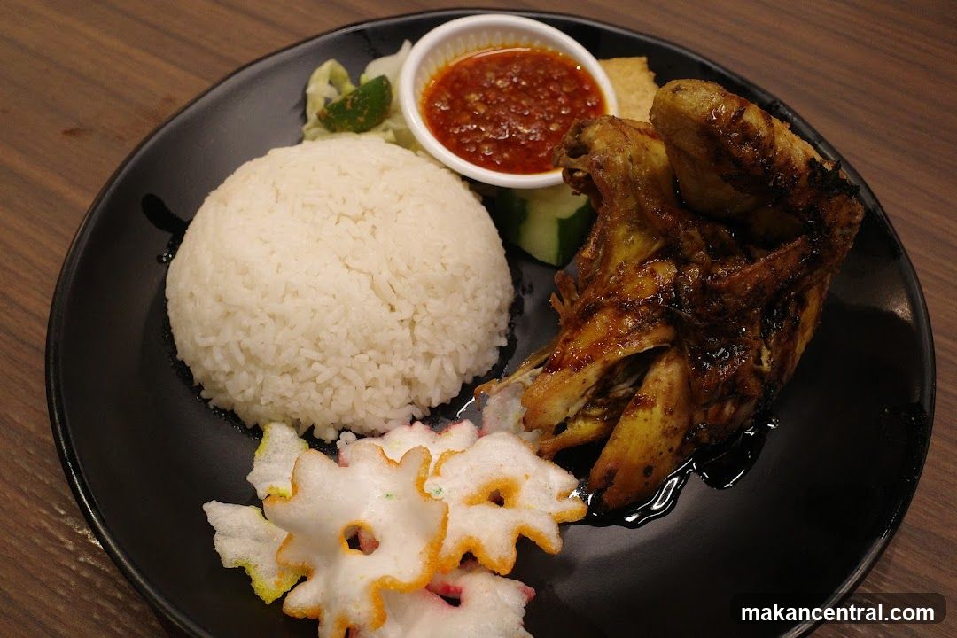 Grilled Chicken with Rice