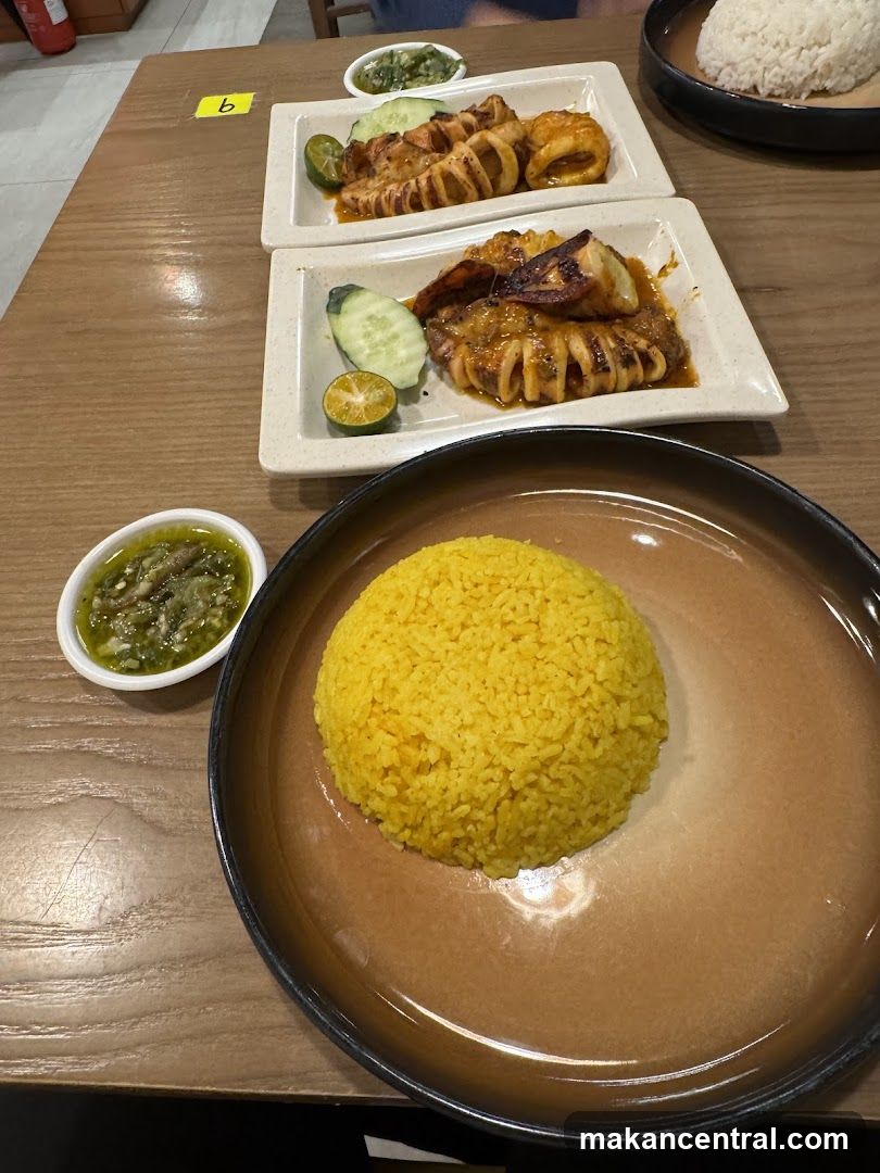 Grilled Squid and Rice