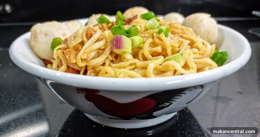 Noodles with Meatballs