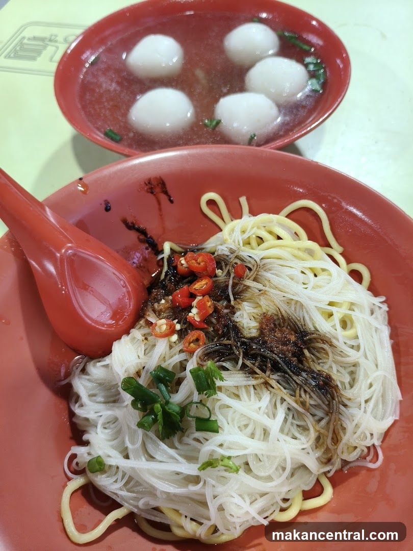 Noodles with Fish Balls