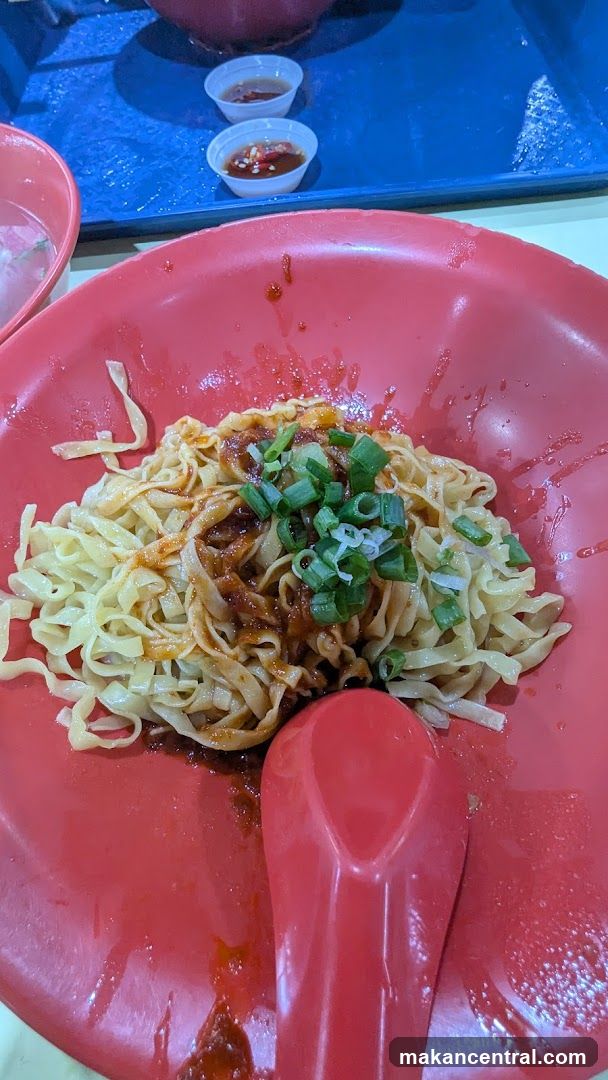 Noodles with Sauce and Garnish