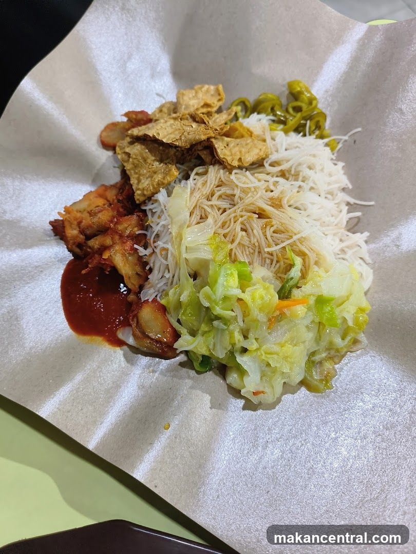 Noodles with Toppings