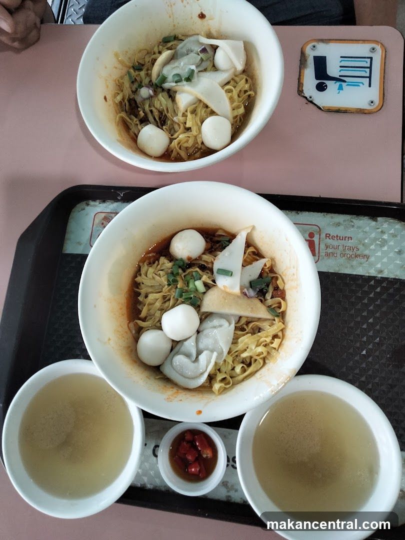 Noodles with Fish Balls and Dumplings