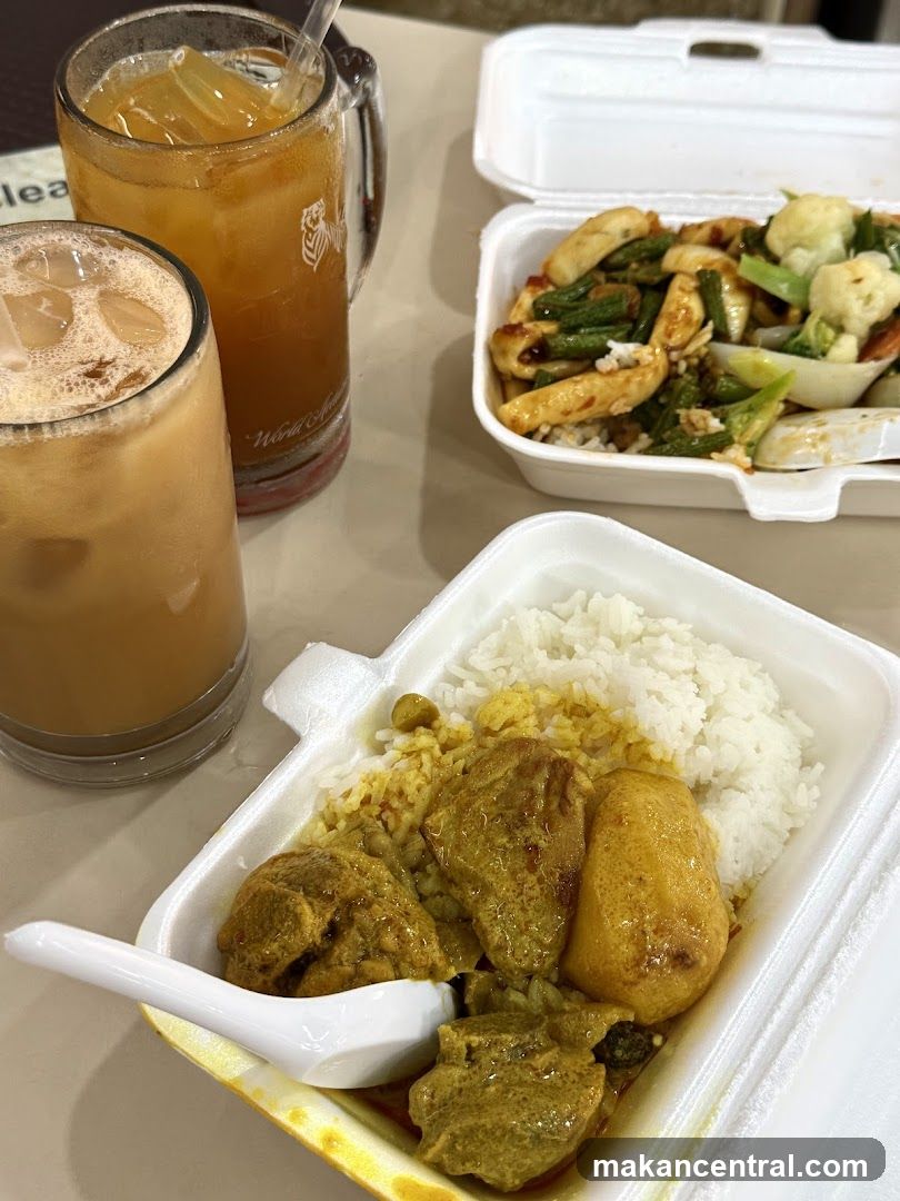 Curry Rice and Stir-fry with Drinks