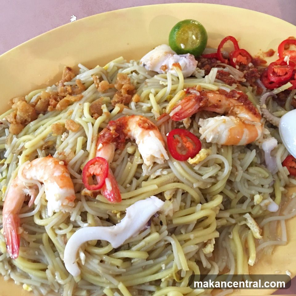Noodles with Shrimp and Squid