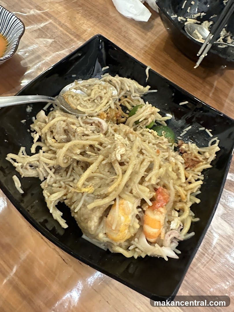 Noodles with Shrimp and Squid