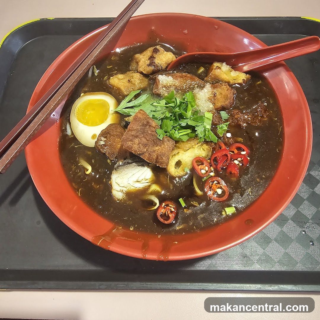 Noodle Soup with Fish and Egg