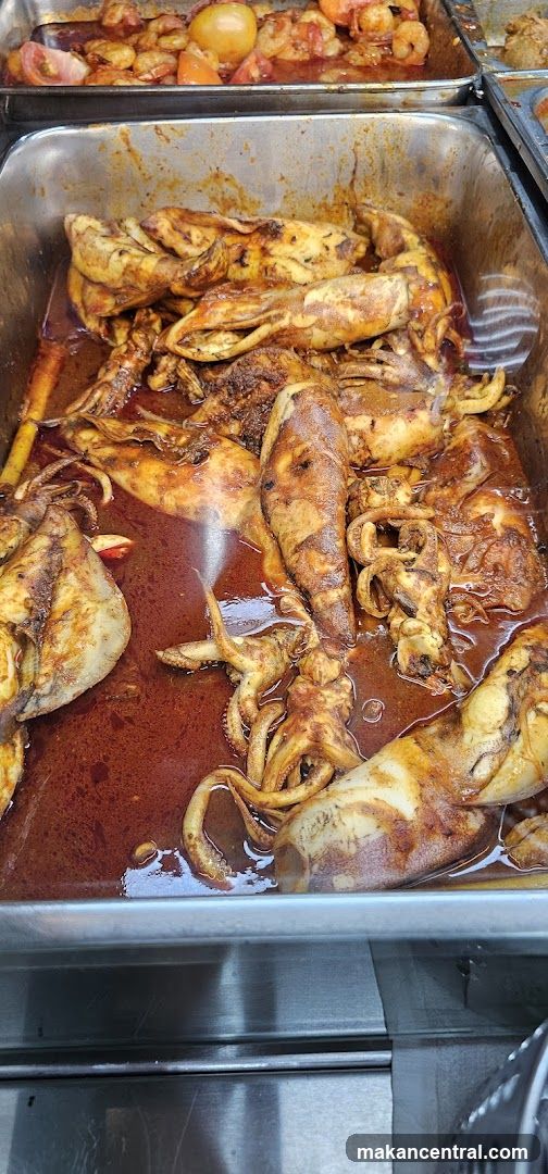 Spicy Squid and Shrimp Dishes