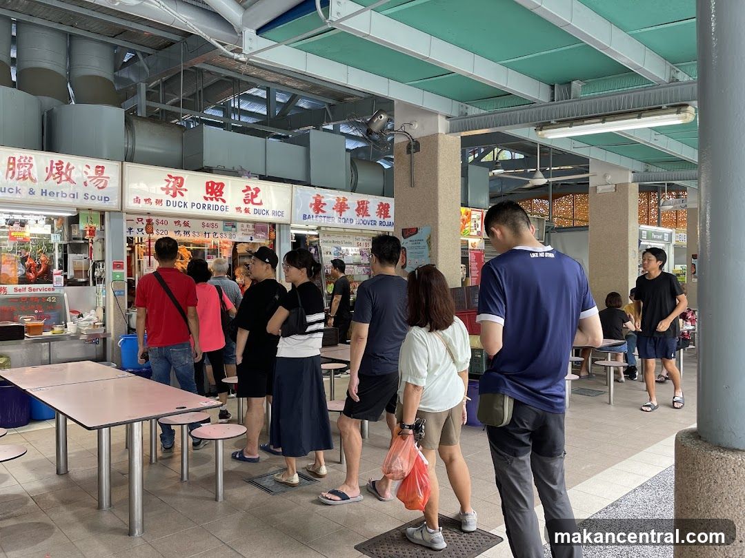 Food Stalls with Customers
