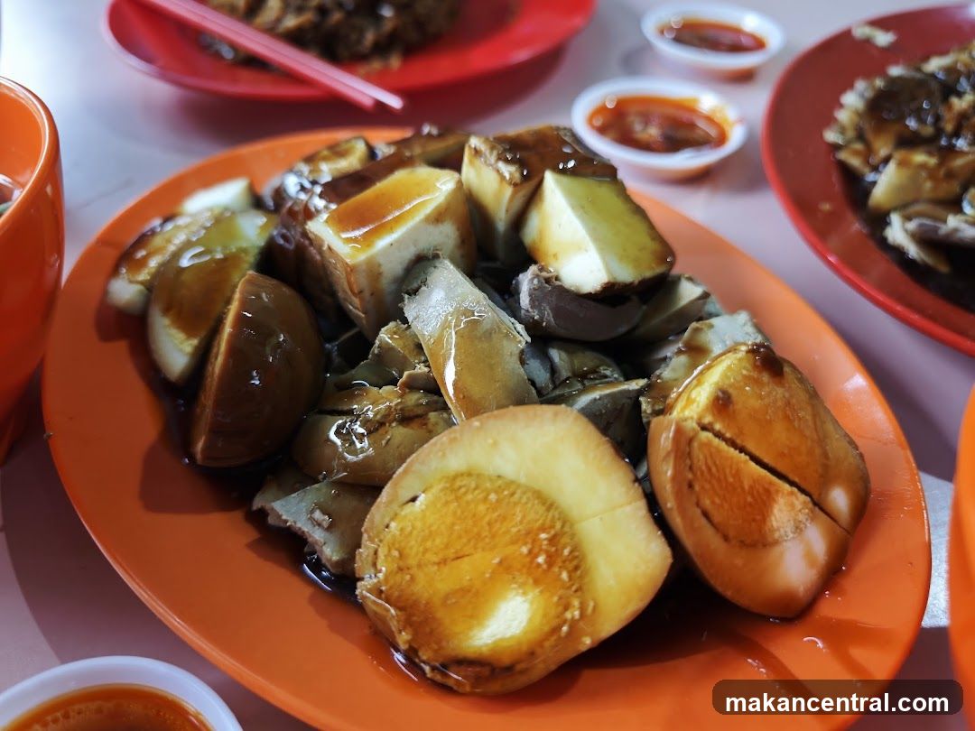 Braised Eggs and Tofu