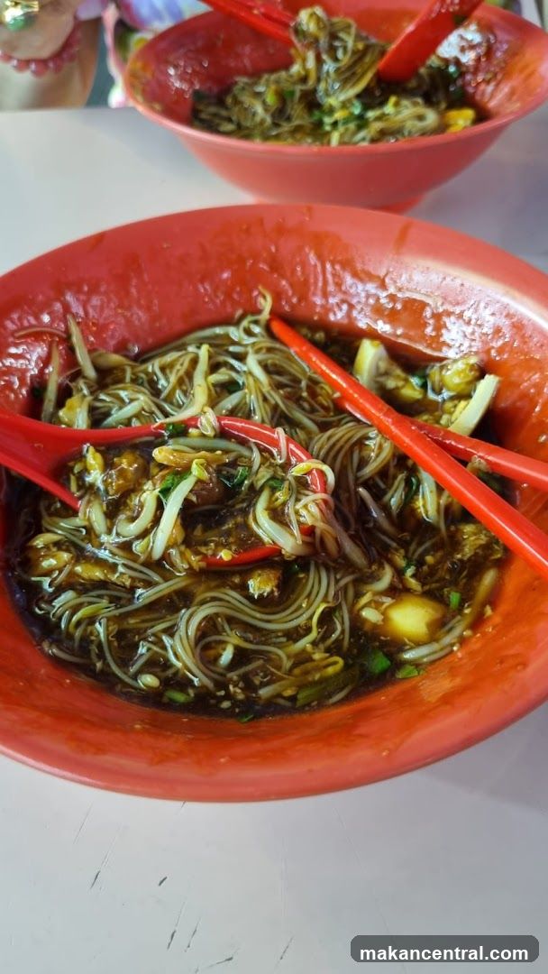Noodles with Bean Sprouts
