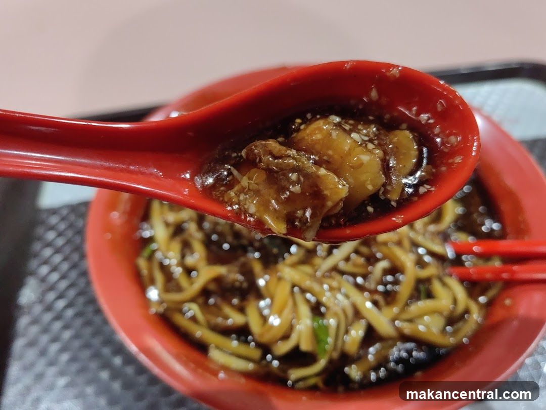 Noodles with Meat and Sauce