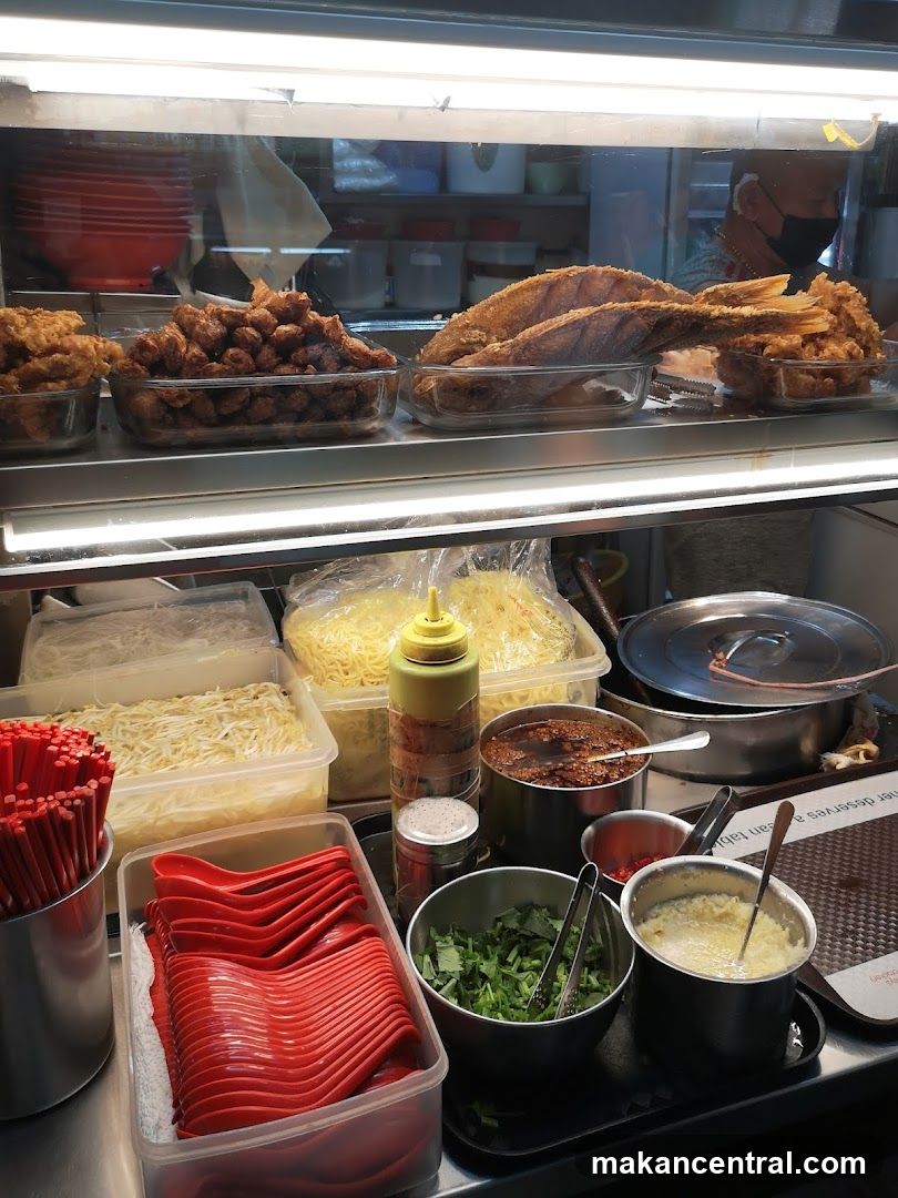 Food Display and Preparation Area