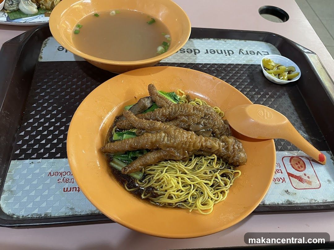 Noodles with Chicken Feet