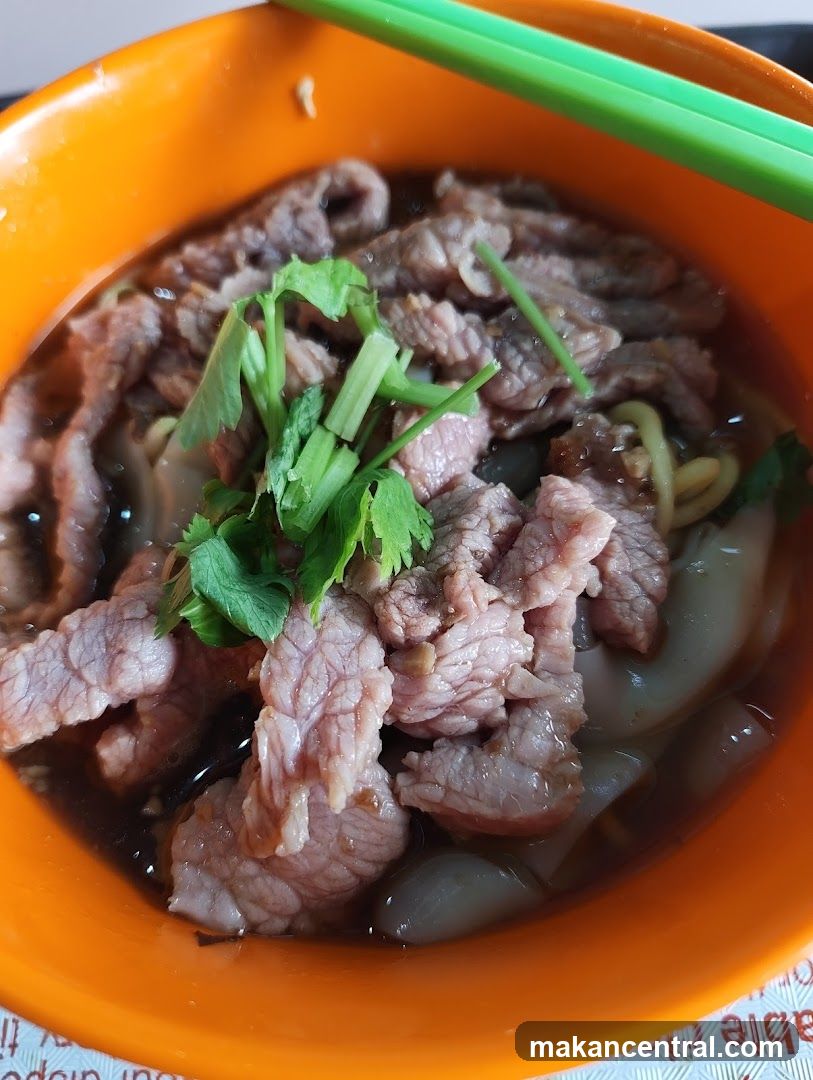 Beef noodle soup