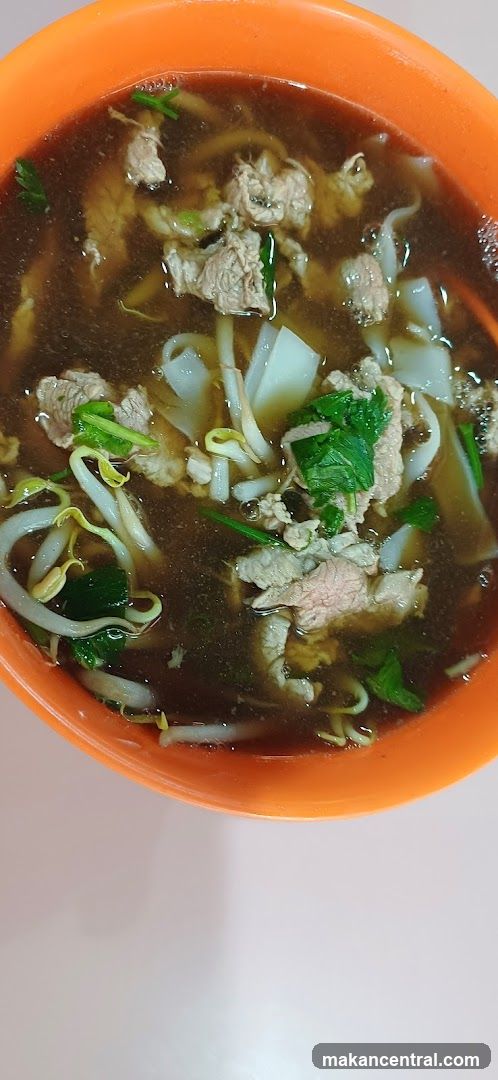 Beef noodle soup