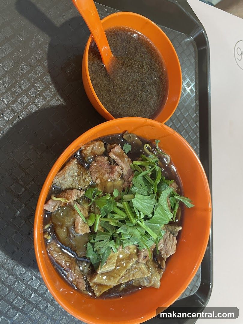 Beef noodle soup
