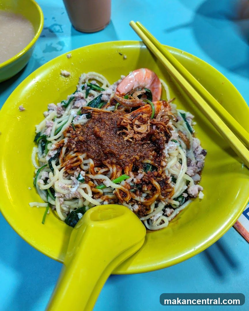 Noodles with Shrimp and Minced Meat