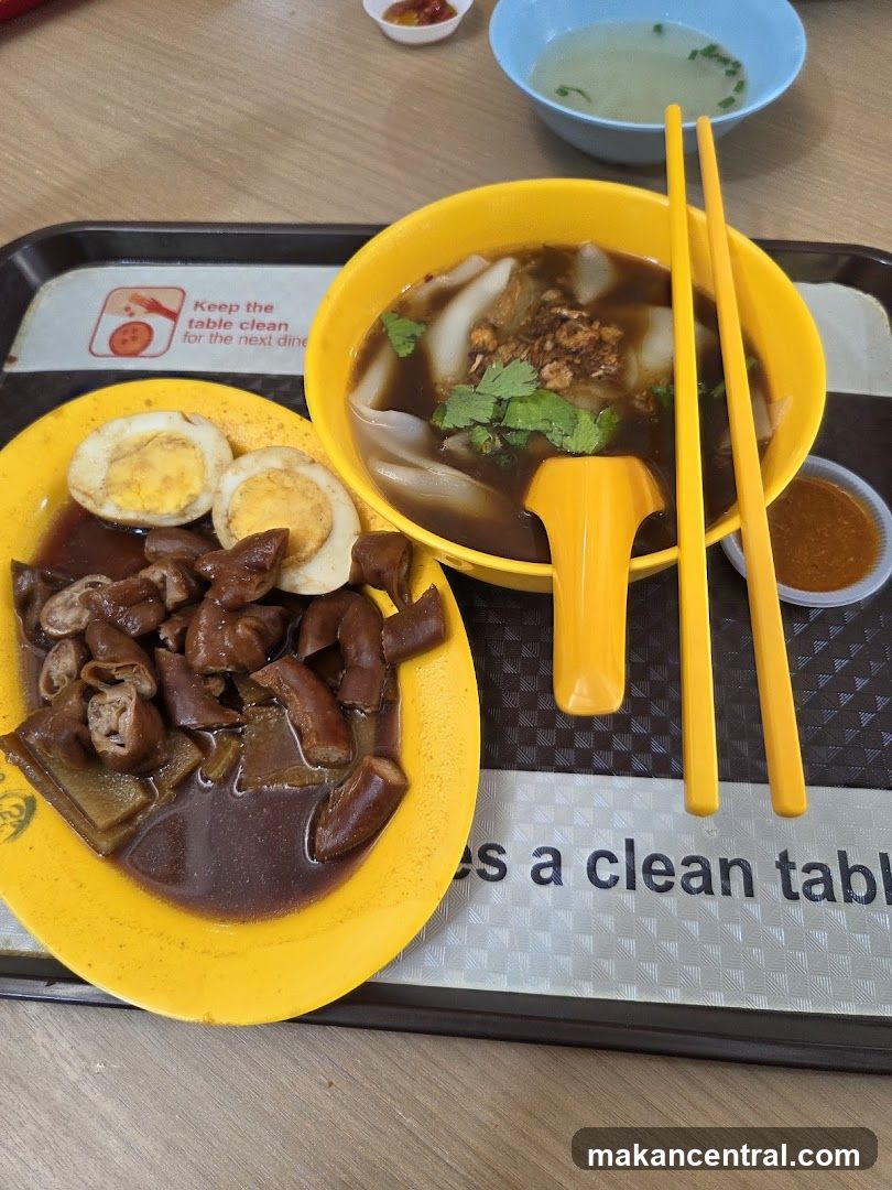 Braised Intestines and Noodles