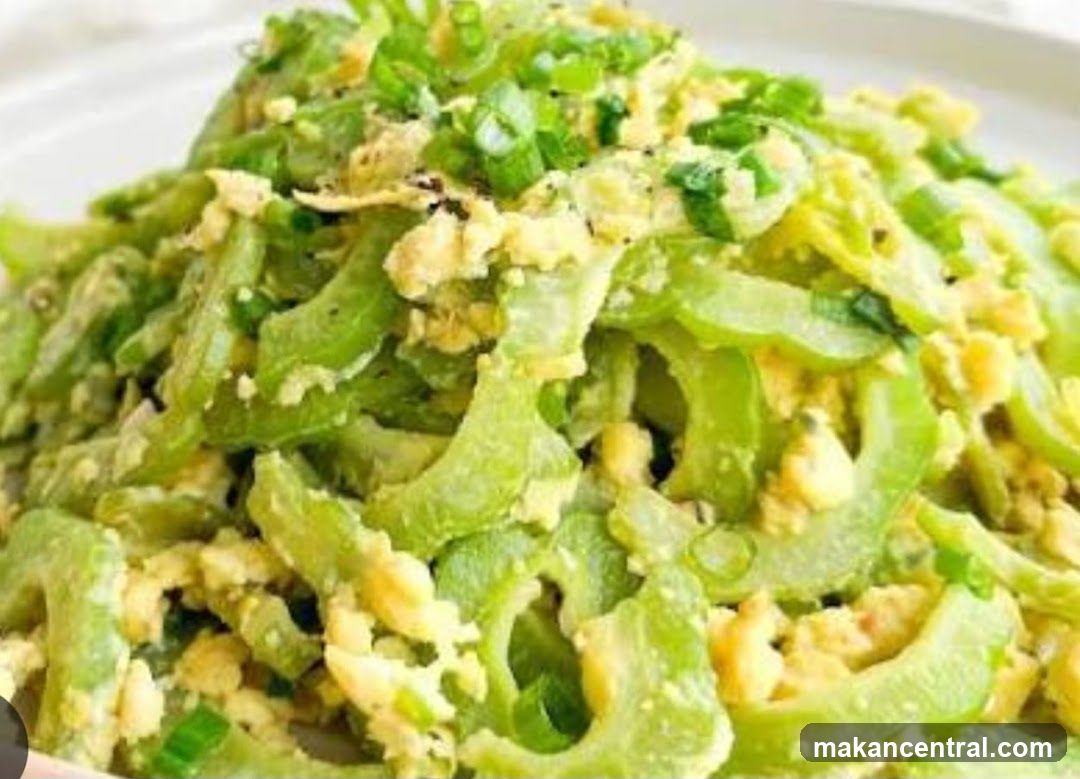 Stir-fried Bitter Melon with Eggs