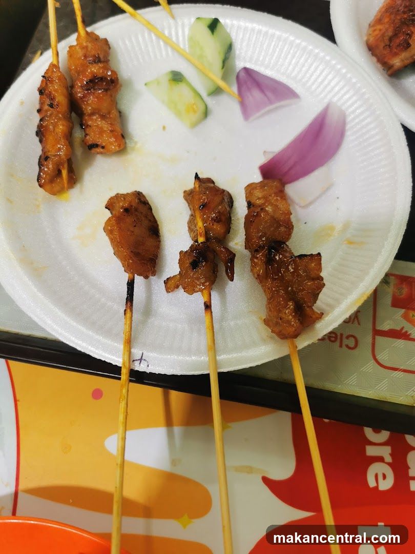 Skewered Meat with Cucumber and Onion