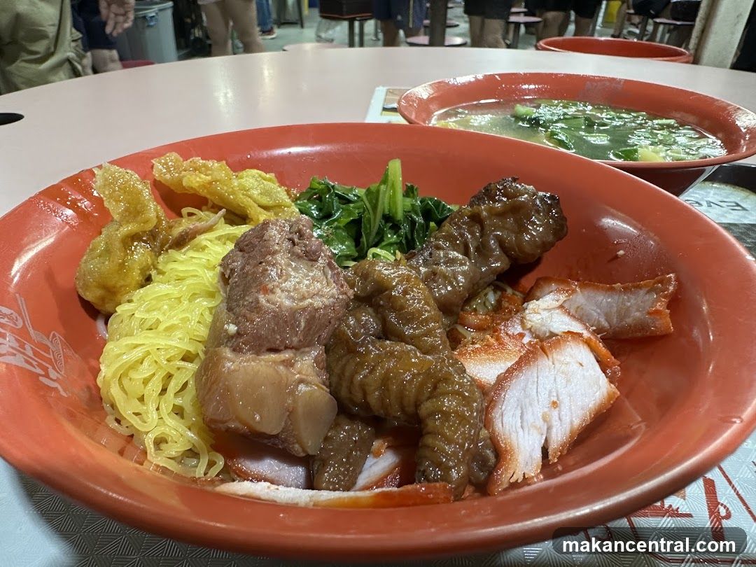 Noodles with Meats and Soup