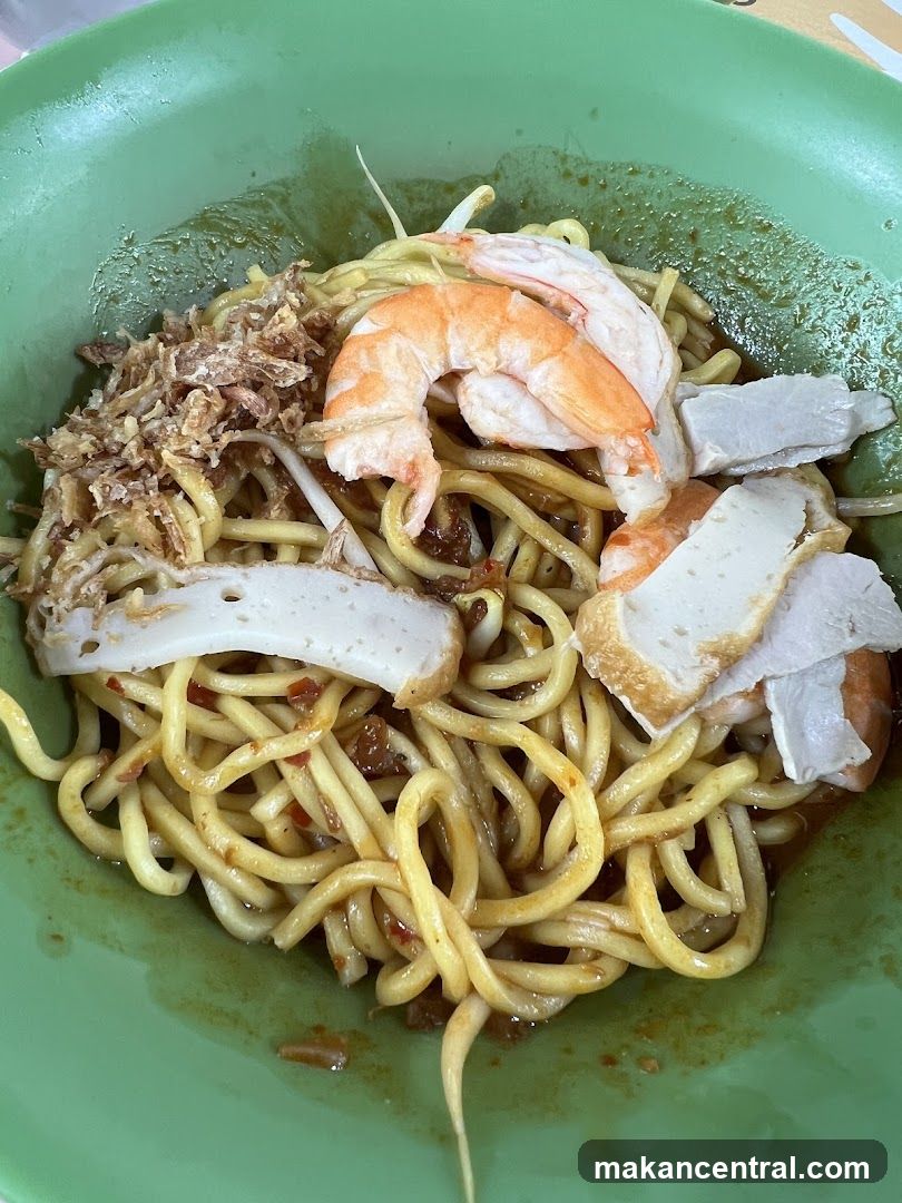 Noodles with Shrimp and Fish Cake