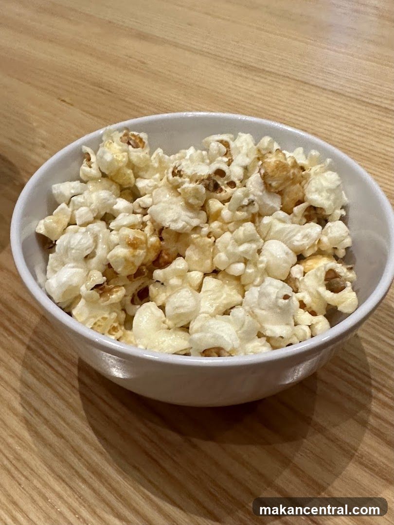 Bowl of popcorn