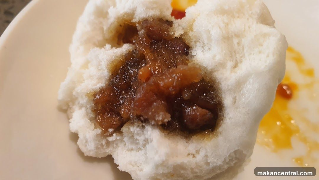 Steamed Bun with Filling