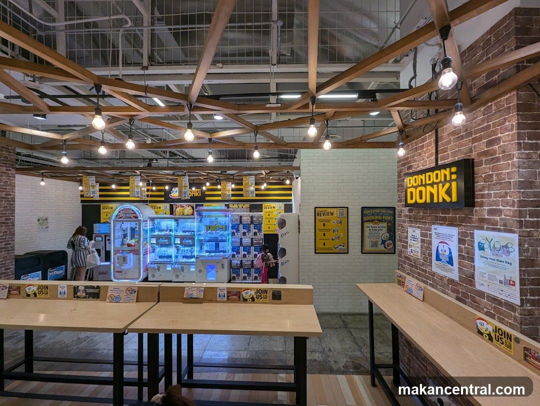 Don Quijote Store Interior