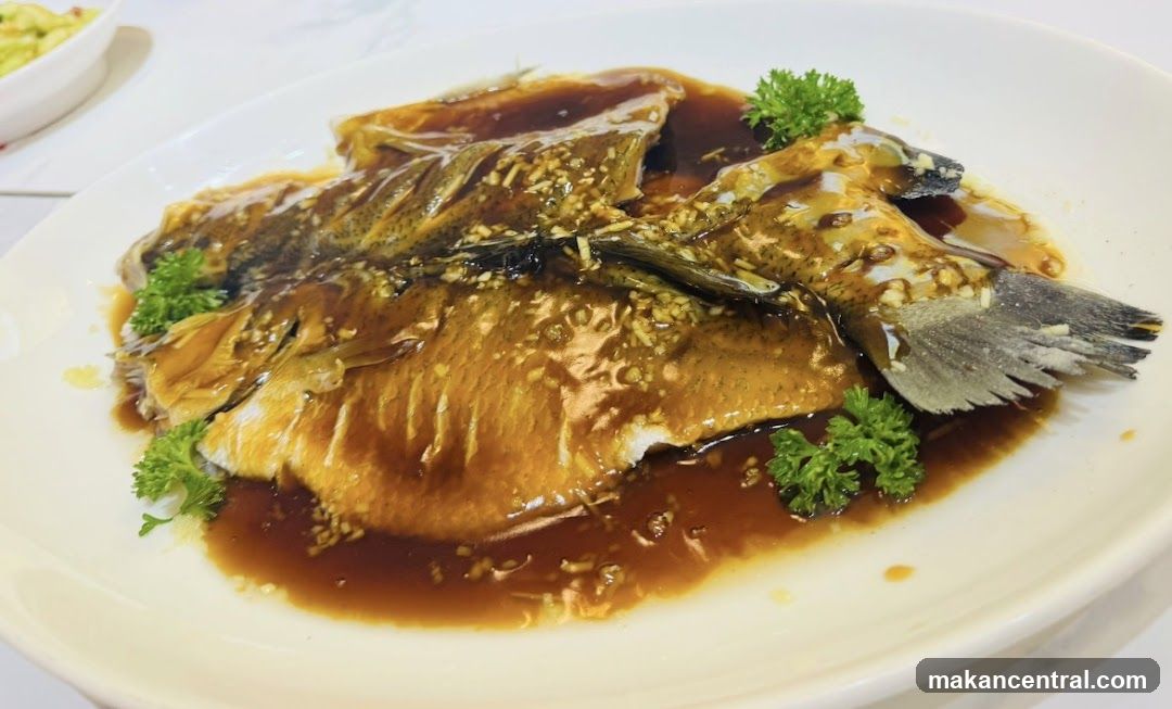 Steamed Fish with Sauce