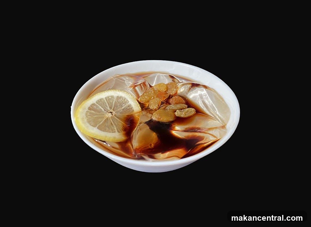Dessert with Lemon and Raisins