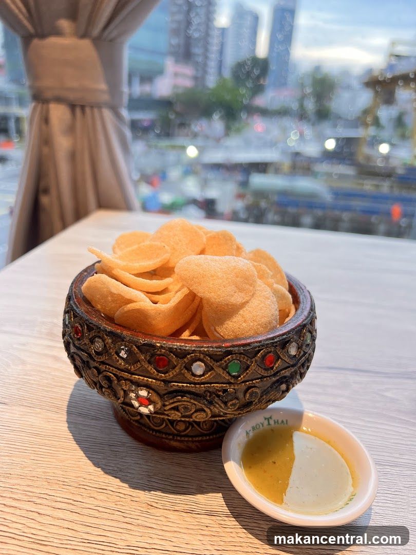 Thai Prawn Crackers with Dip