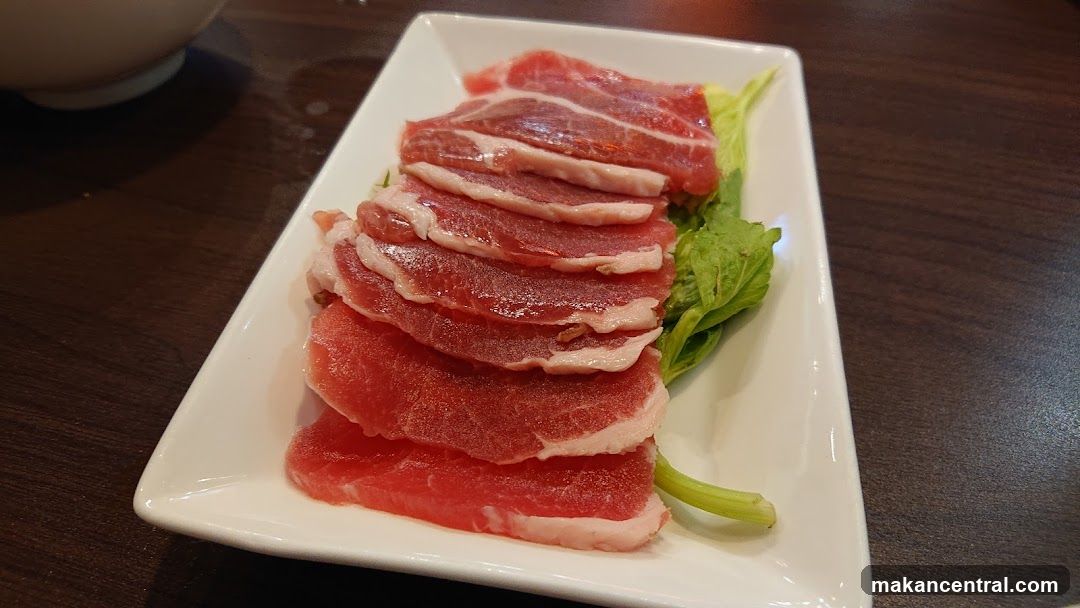 Thinly Sliced Raw Meat