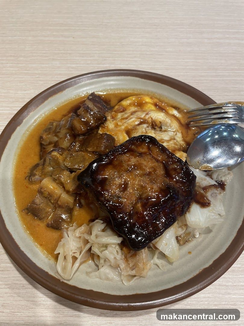 Braised Pork Belly with Egg and Cabbage