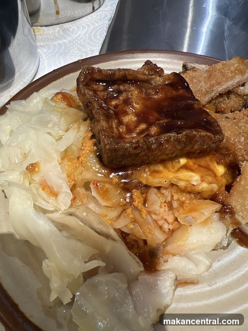 Fried Tofu with Cabbage and Rice