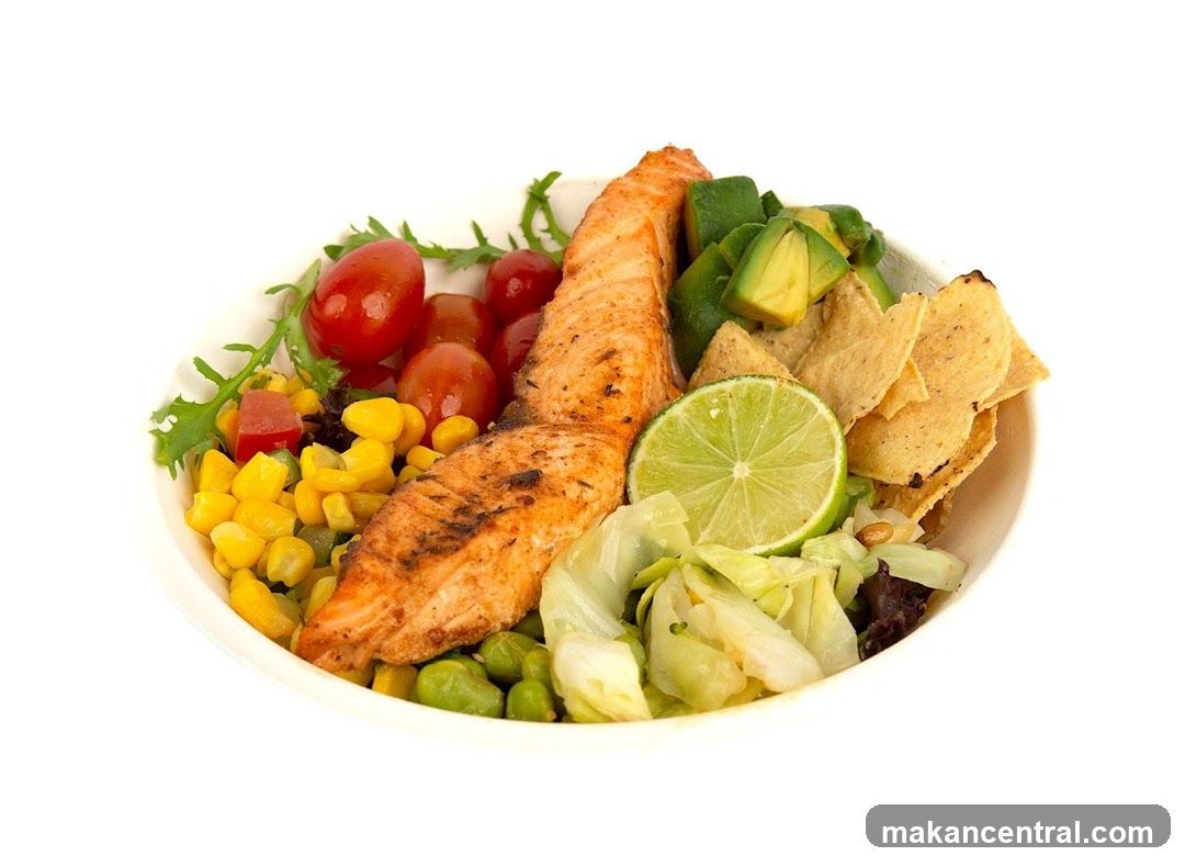 Salmon Salad Bowl