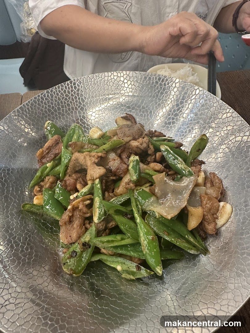 Stir-fried Green Beans with Meat
