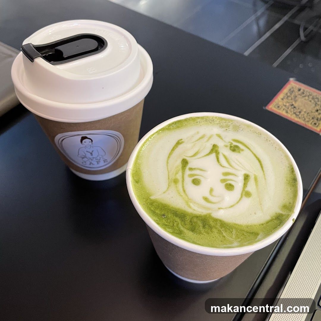 Matcha Latte with Latte Art