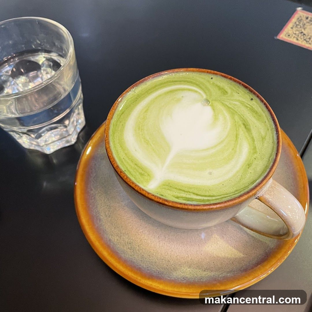 Matcha Latte with Latte Art