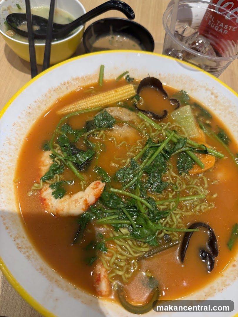 Noodle Soup with Shrimp and Vegetables